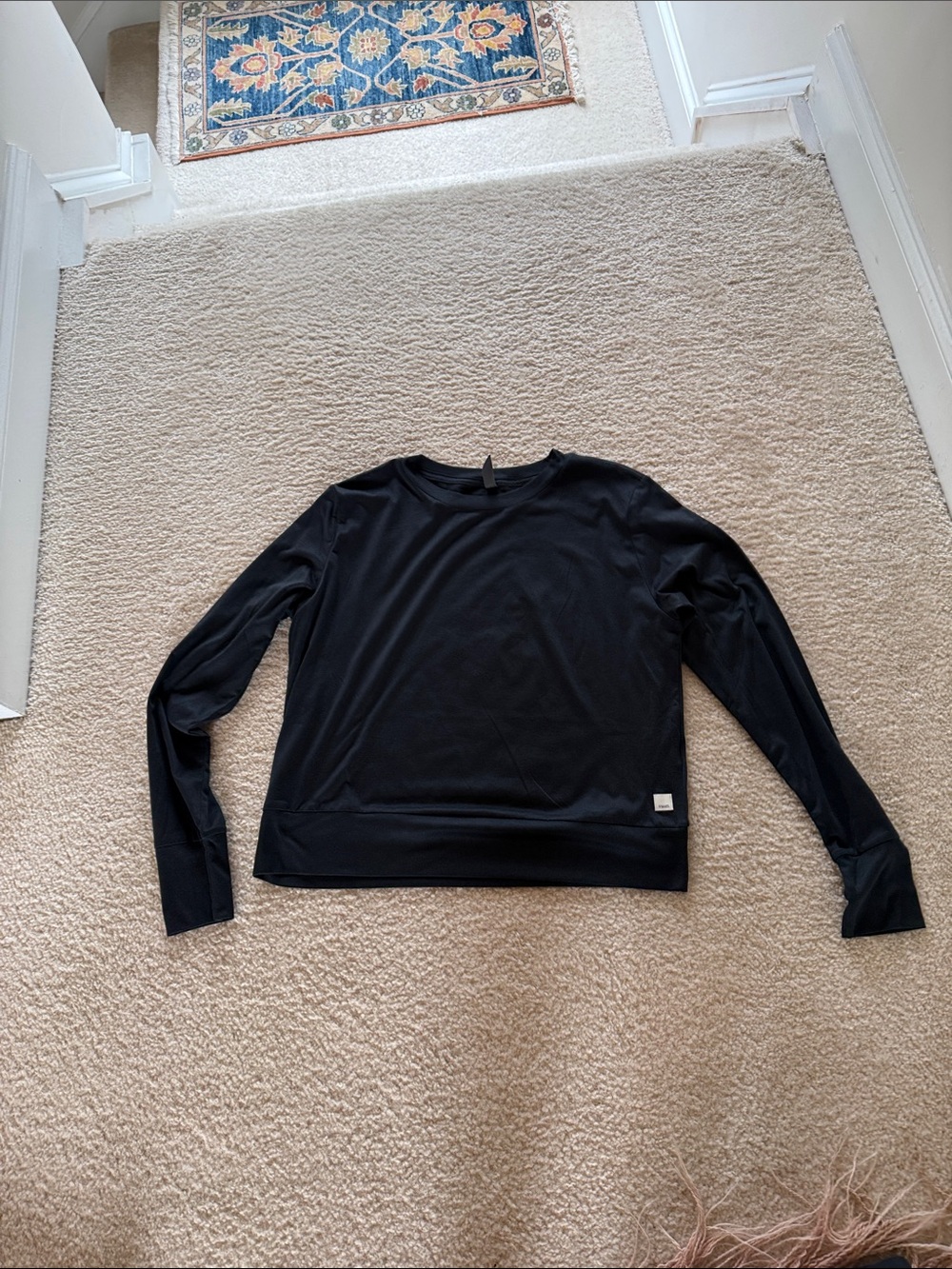 Vuori Long Sleeve Tee in Black